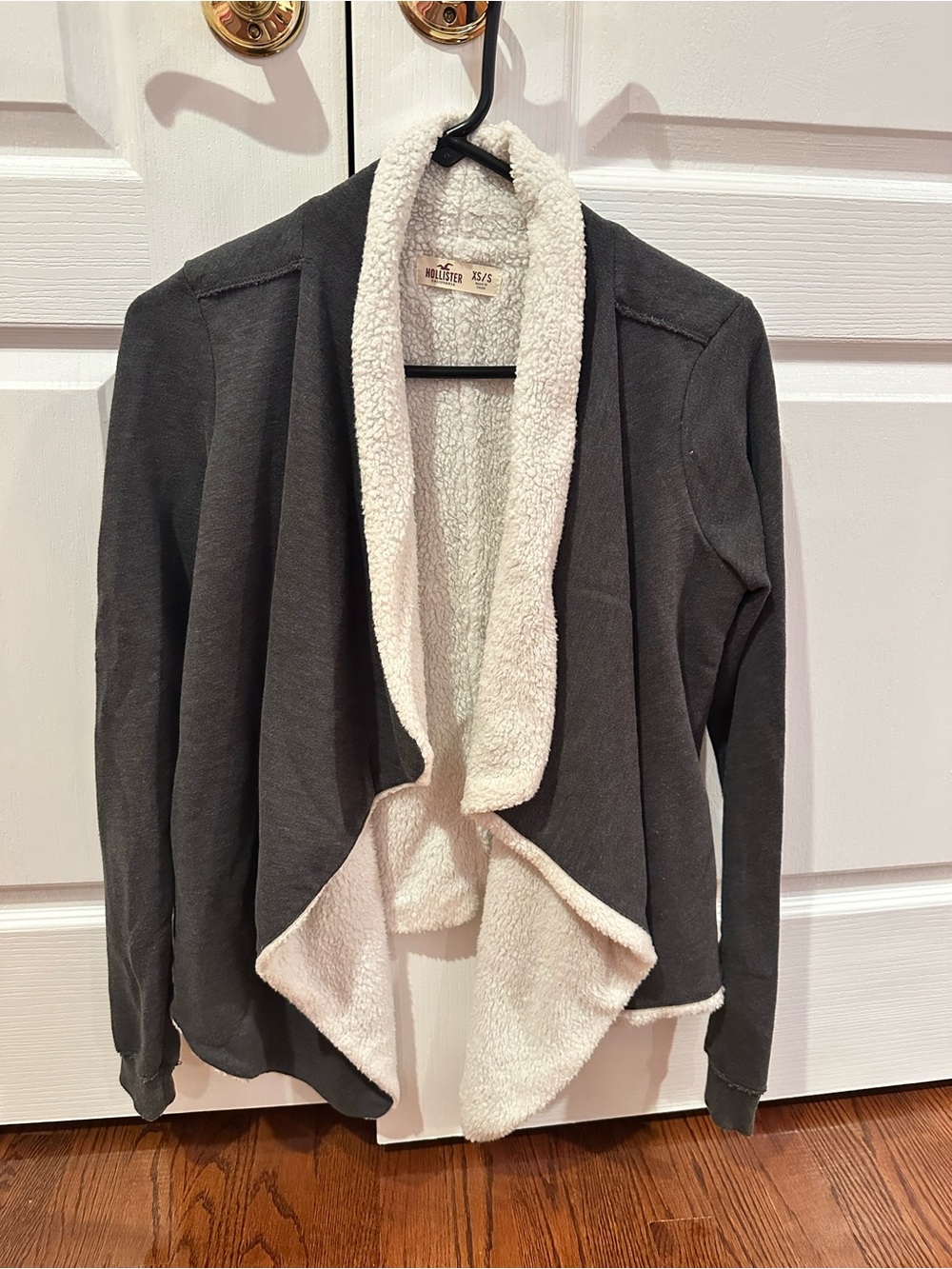 Hollister Plush-Lined Open Front Cardigan - Charcoal/Cream